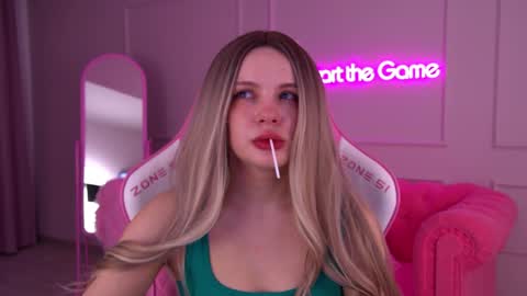 Rosi online show from February 2, 3:39 pm