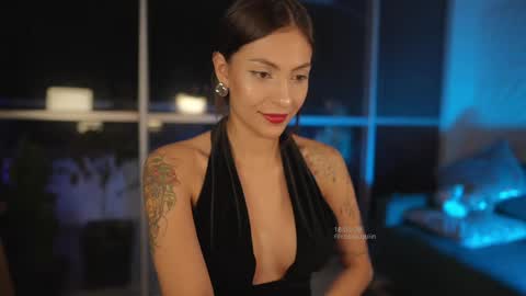 Rossey online show from April 18, 6:04 am