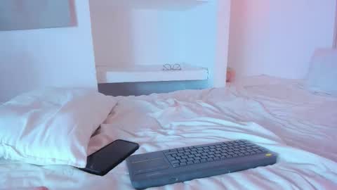 rossy_x online show from February 5, 10:46 pm
