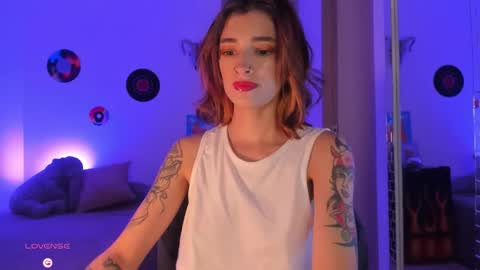 rot_wallace online show from February 1, 9:45 pm