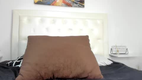 rouse_sexy_hotxx77 online show from November 27, 2:08 am