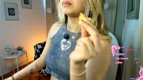 Rousee online show from February 3, 12:42 pm