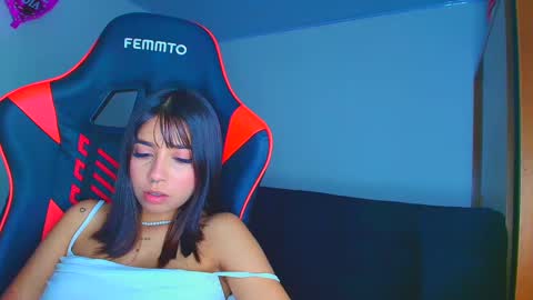 rousse_violet online show from October 2, 1:37 am