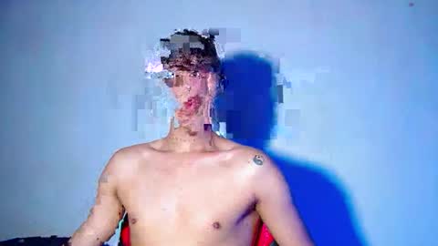 rowanboy23 online show from November 25, 12:20 am