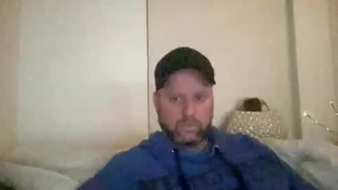 rowannp online show from November 3, 8:54 pm