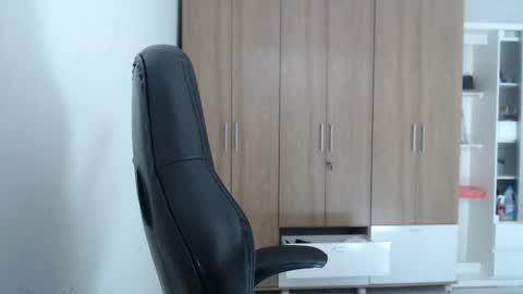 Roxana online show from February 28, 7:07 pm