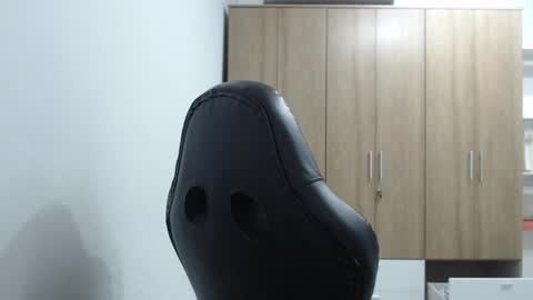 Roxana online show from April 1, 3:29 am