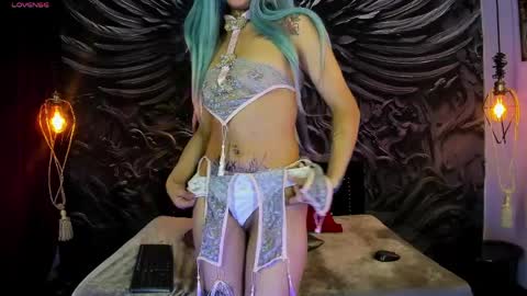 roxan online show from March 28, 10:55 pm