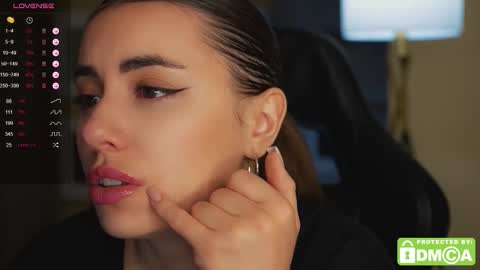 roxxxete online show from October 13, 7:32 am