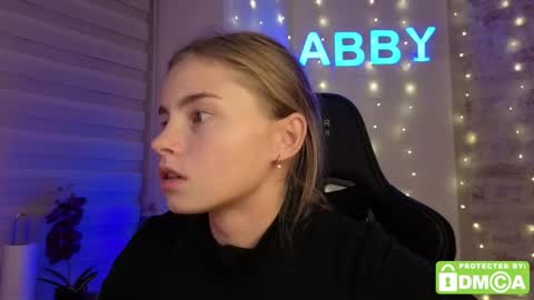 Roxieex ABBY online show from December 16, 8:59 pm