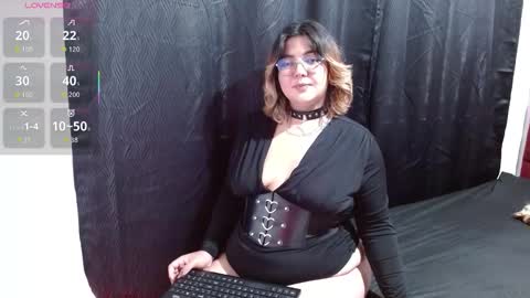 Roxana online show from October 17, 6:34 pm