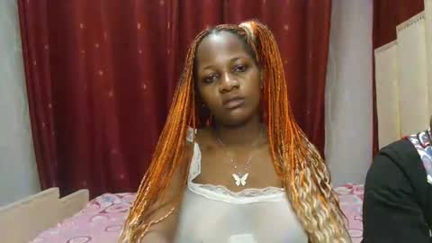 Roxy online show from April 18, 9:37 pm