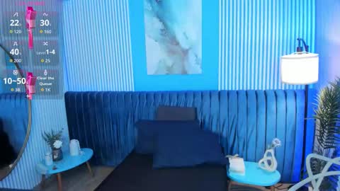 Roxy hell online show from September 8, 7:02 pm