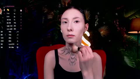 roxanne online show from April 29, 3:44 am