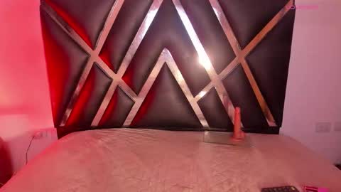 Roxxy Queen online show from February 14, 11:02 am