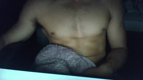 Snapshot of royjames1 chatting on October 7, 10:39 pm royjames1 online show from October 7, 10:39 pm