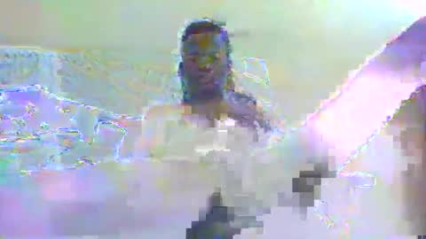 roystonne3 online show from December 3, 7:31 am