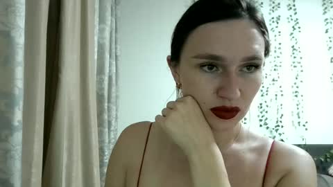 Roza05x online show from June 22, 6:37 pm