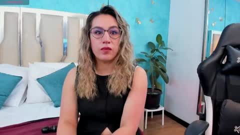 RubbyTaylor online show from April 25, 11:34 am