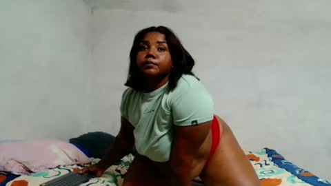 Snapshot of rubii_queen chatting on October 29, 4:58 am Rubi online show from October 29, 4:58 am