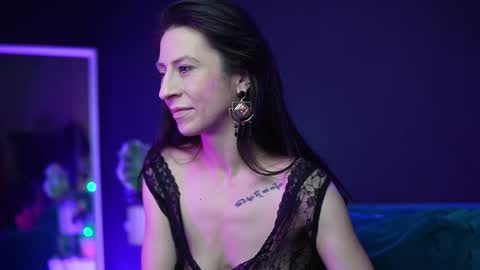  Ruby  online show from November 9, 12:58 am