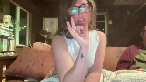 rubywavesback online show from June 18, 6:19 am