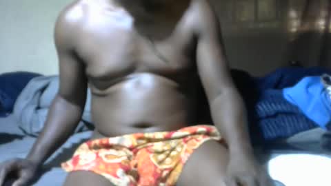 Snapshot of ruffbwoy chatting on October 11, 7:02 am Jayden online show from October 11, 7:02 am