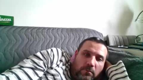 rul3ssuck online show from February 3, 8:51 am