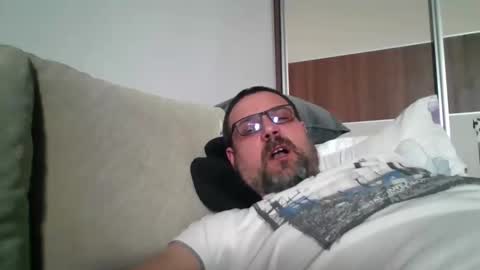 rul3ssuck online show from March 6, 11:25 am