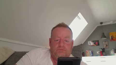 Snapshot of runepetter chatting on September 13, 2:08 pm bignorwegian online show from September 13, 2:08 pm