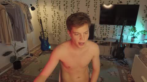 rusbradpitt online show from October 17, 11:36 am