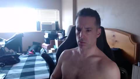 rustic_cuse_777 online show from April 24, 4:20 pm