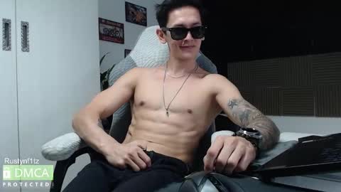 MillionDollarGuy online show from December 2, 3:16 am