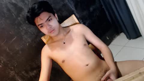 Snapshot of ruszel_xcx chatting on October 22, 9:16 pm ruszel_xcx online show from October 22, 9:16 pm