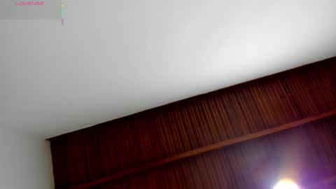 Ruth online show from September 9, 11:43 am