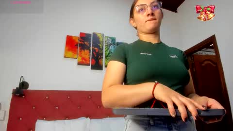 Ruth online show from January 10, 12:43 pm