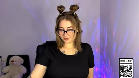 Nika online show from November 5, 5:37 pm