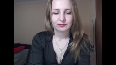 Ruth online show from February 1, 5:43 pm