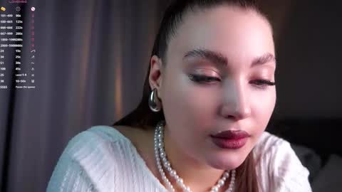 Emma online show from October 2, 1:43 pm