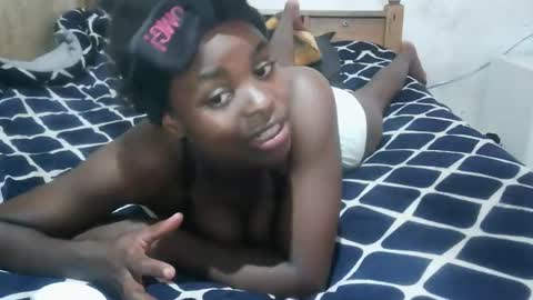 ruu_prettygal online show from February 22, 10:08 am