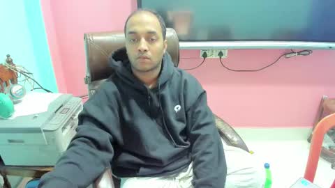 rwb17 online show from November 12, 4:42 pm