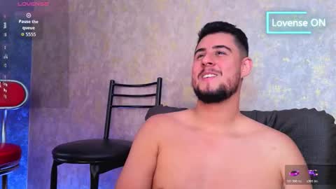 R Y A N online show from October 25, 2:17 pm