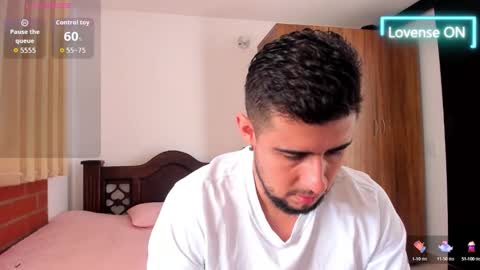 R Y A N online show from October 15, 1:23 pm