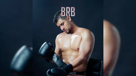 R Y A N online show from November 10, 3:04 pm