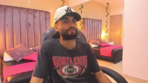 Snapshot of ryan_jackson_ chatting on October 29, 8:16 am ryan_jackson_ online show from October 29, 8:16 am