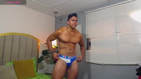 Snapshot of ryan_nesson chatting on September 29, 1:54 pm Ryan online show from September 29, 1:54 pm
