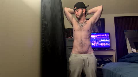 Snapshot of ryancap0195 chatting on October 15, 1:20 am ryancap0195 online show from October 15, 1:20 am