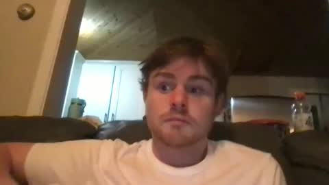 ryanhung_57 online show from December 1, 5:27 am