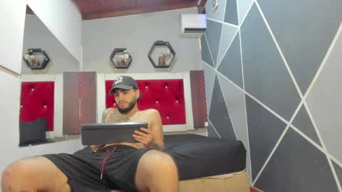 Ryan  online show from March 31, 9:37 pm