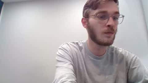 Snapshot of ryanogorman5858 chatting on September 14, 10:55 pm anonomousstoneruk online show from September 14, 10:55 pm